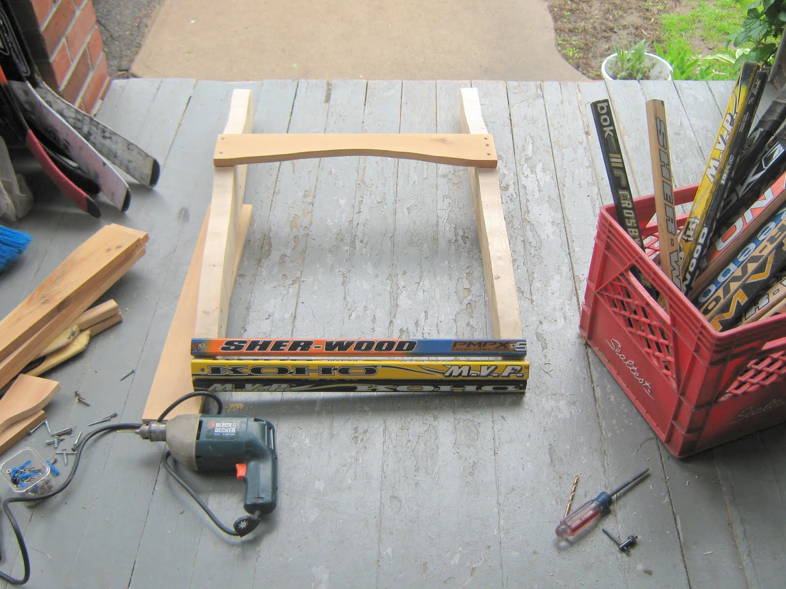 how to build a hockey stick chair