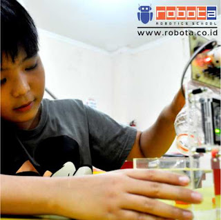 Waralaba Franchise pendidikan sekolah robot