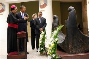 Obama visits tomb of archbishop Oscar Arnulfo Romero