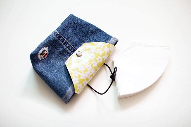 How to make handbag from old jeans. DIY Tutorial in Pictures. 