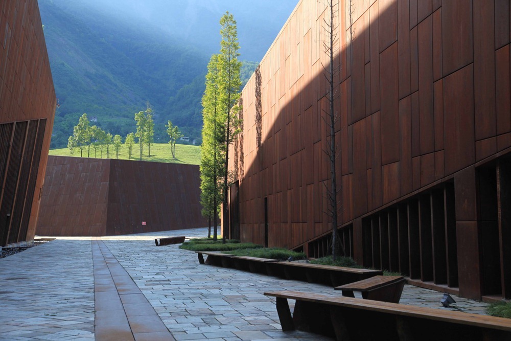 wenchuan-earthquake-museum-3