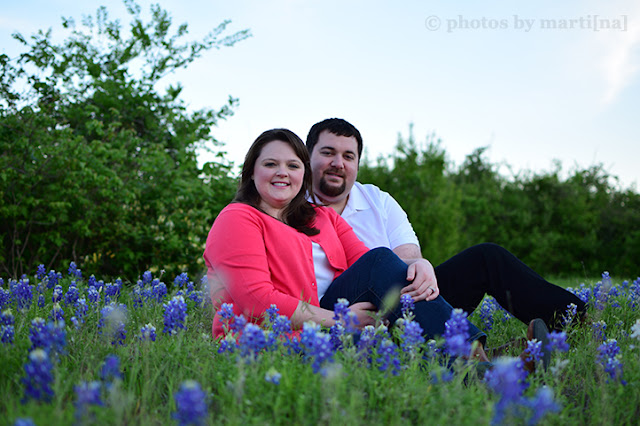 Bluebonnet mini-session photography by Martina