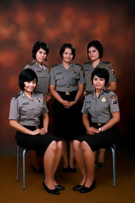 GADO HOTZ Rok Mini Polwan dan Celana Dalam Polwan GADO HOTZ Rok Mini Polwan dan Celana Dalam Polwan
