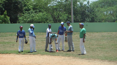 Finaliza serie regular del X torneo de softball de Comendador