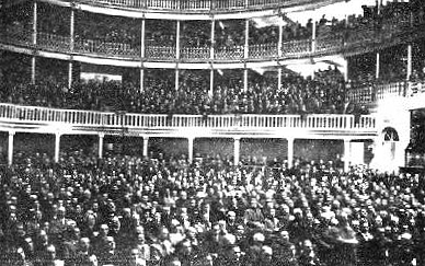 Una rara immagine del 1929 degli interni