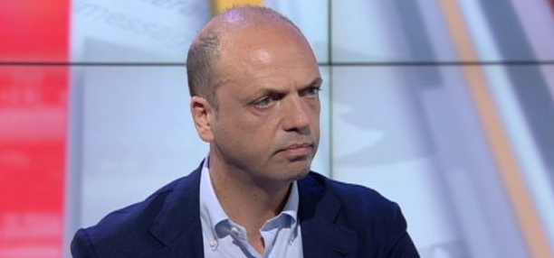 Alfano: "Faremo di tutto per bloccare le adozioni"