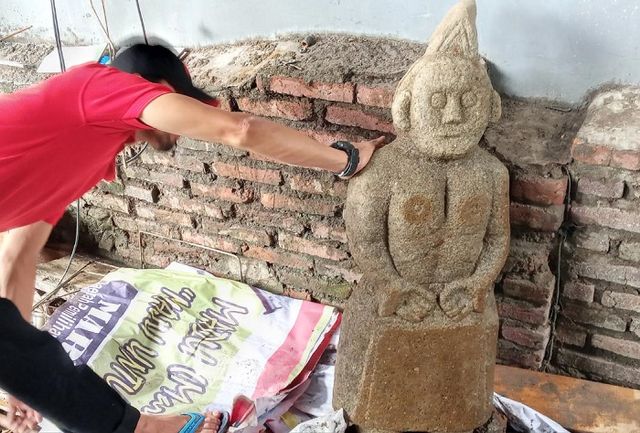  Tukang Batu, Sulawesi, Arca, Misterius, Menggali Tanah, naviri.org Naviri Magazine, naviri
