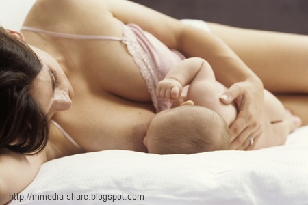 Healthy mother, best mother picture, breastfeeding, healthy baby, taking care babies, how to make baby healthy 