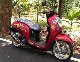 40 Koleski Terbaik Stiker  Motor  Scoopy  Merah  Dop Aneka 