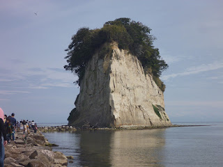 能登半島自転車1周旅行 2日目　見附島