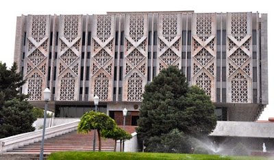 lenin musuem tashkent, explore tashkent, uzbek textiles art craft tours