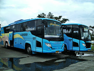 Bus Sanura armada Bus Aceh