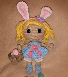 PATRON GRATIS MUÑECA CONEJO PASCUA AMIGURUMI 58954