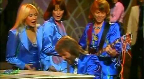 ABBA's Frida nudges/elbows Agnetha during a live ABBA TV performance. What's the fued?