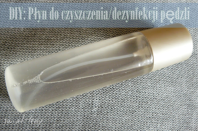 DIY: Płyn do czyszczenia/dezynfekcji pędzli. 