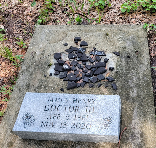 New sample gravestone at Pinehurst & San Sebastian cemeteries