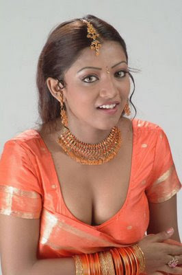 www,01indianmasala.blogspot.com+cleavage+9 Indian masala actress sexy hot cleavage photos