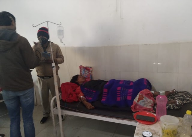 सीधी: खेत में चारों तरफ लगाया गया था करंट, महिला झुलसी,गम्भीर हालत में जिला चिकित्सालय में उपचार जारी