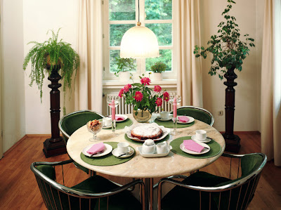 Design small dining room