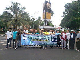 clean the city MKAI Ahmadiyah Tasikmalaya