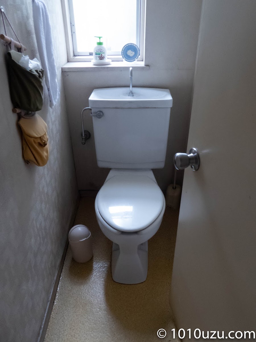 トイレのタンクと便器の間からの水漏れの修理 : トイレのうず／ブログ
