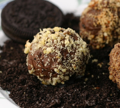Recipes Oreo Balls on Big  Bold  Beautiful Food  Oreo Truffle Balls