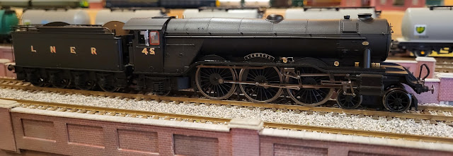 Hornby A3  Steam Loco number 45 Lemburg LNER