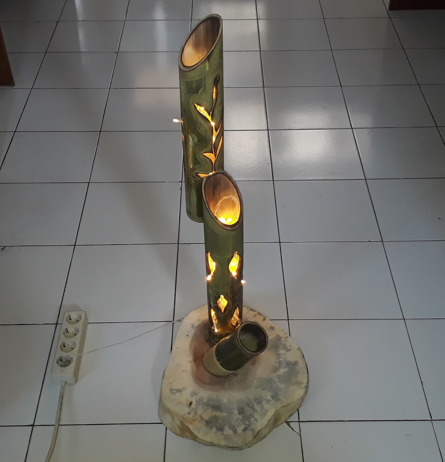 Membuat Ornamen Kap Lampu Dari Bambu Seni Rupa