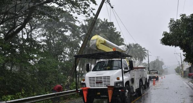 María causa daños en el sistema eléctrico de Samaná