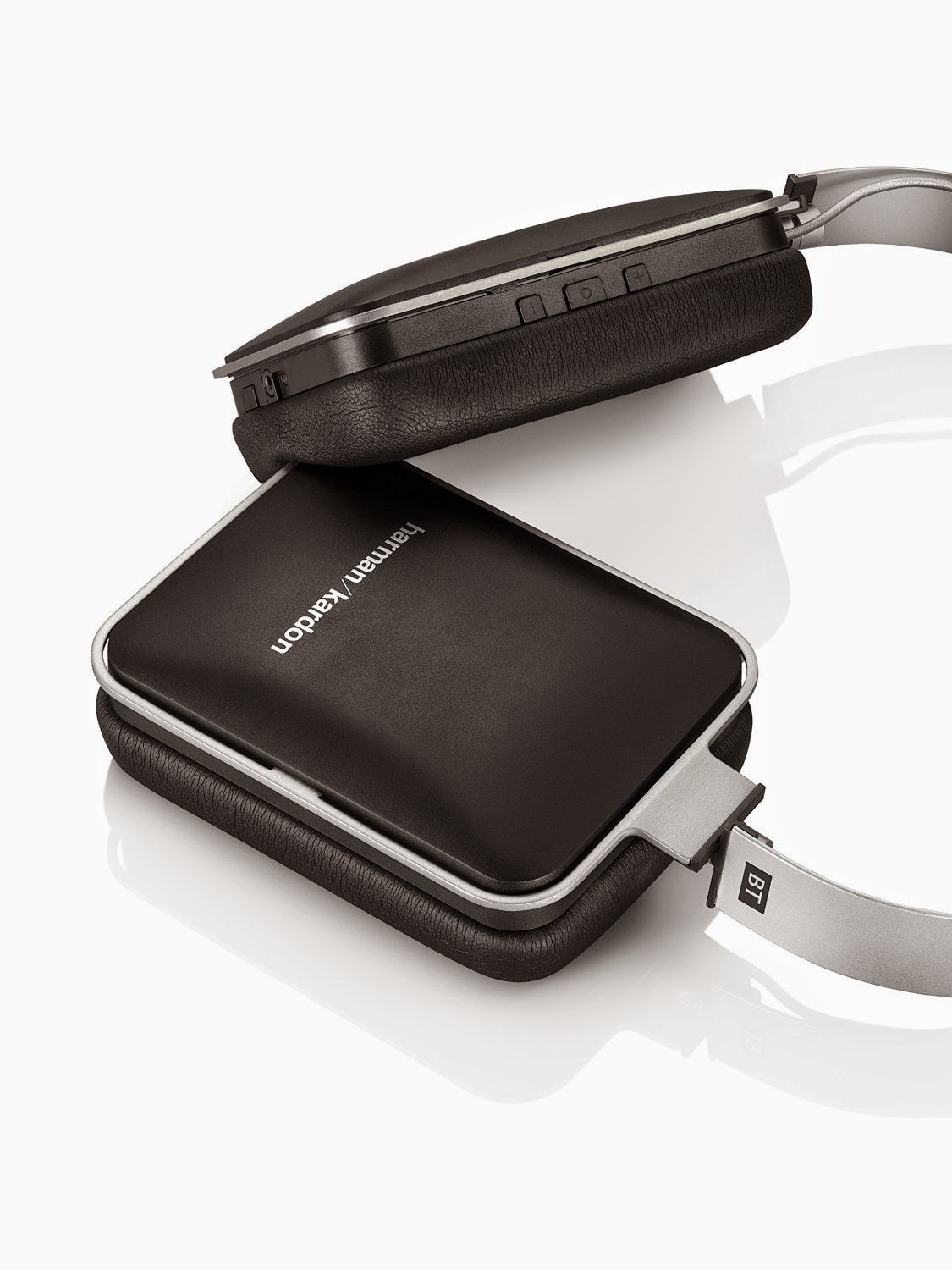 Best Harman Kardon BT Premium Over-Ear Headphones with Bluetooth Technology On Sale Now