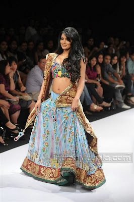 Geeta Basra Lakme Fashion Week