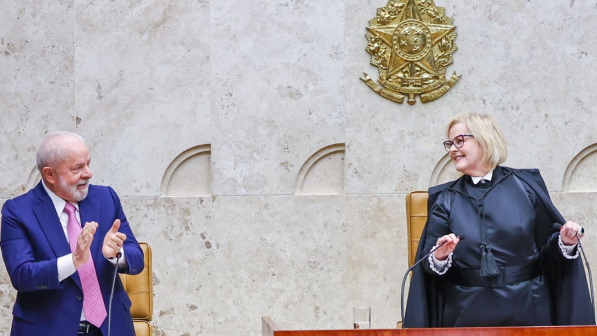 Presidente Lula, executivo e a ministra Rosa Weber (STF)