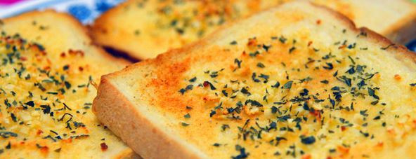 Resep Cara Membuat Garlic Bread Mudah dan Lezat
