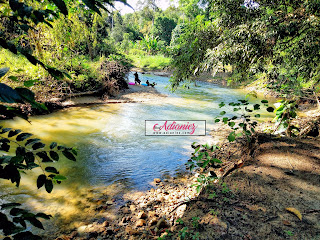 Campsite Dusun Pak Abu, Hulu Rening | Sangat puas hati bila anak-anak dapat mandi-manda di sungai