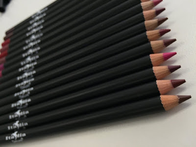 Ikonic Gel Liner Pencils