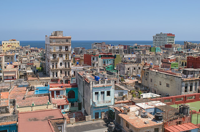 Bâtiments vétustes à La Havane, Cuba