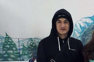 Легковик повністю залетів під фуру: у страшній ДТП загинув чемпіон України
