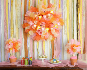 Deco Mesh, DIY, Tutorial, Topiary Ideas, Centerpiece, Deco Mesh Wreath, Pennant Banner, Happy Birthday