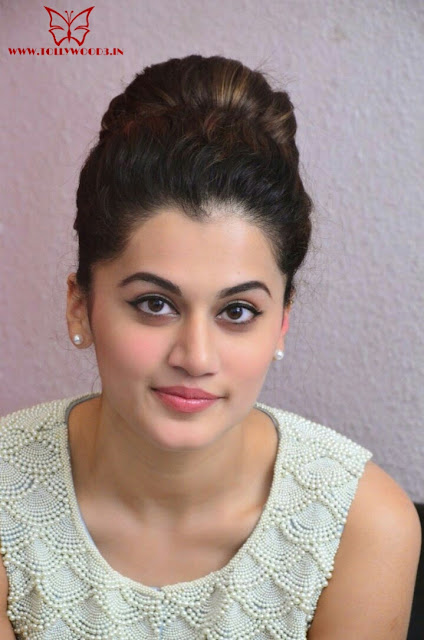 Taapsee Pannu Biography and Wiki and Biodata