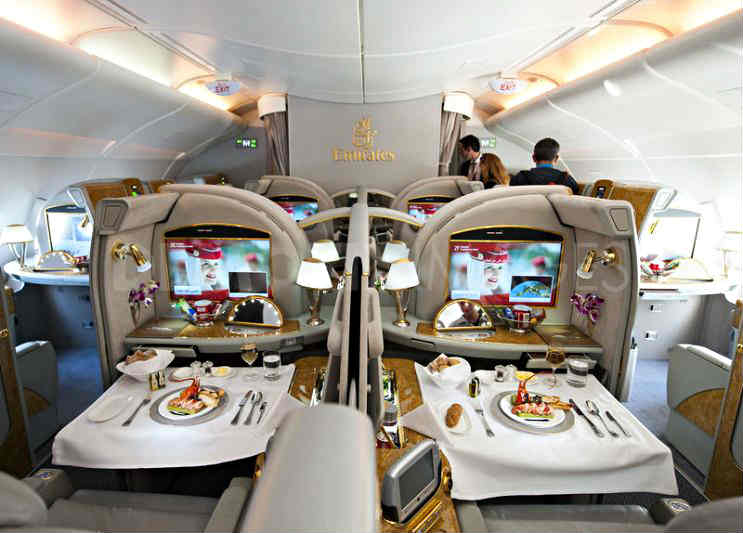 Emirates Airbus A380 First class suite center seat | First