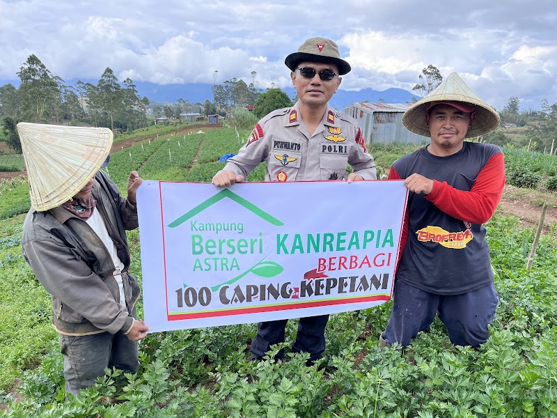 100 Caping Untuk Petani 