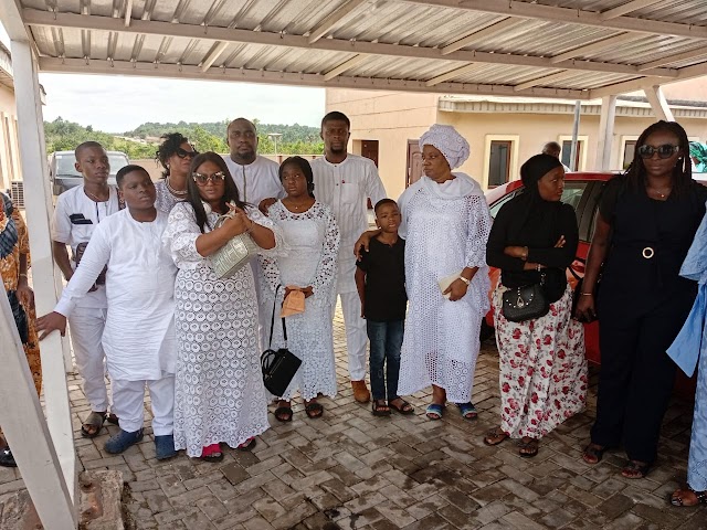 At Otunba Abimbola Davies' Burial