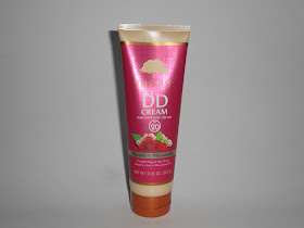 Tree Hut Daily Defense Raspberry Macadamia: Dry Oil Myst and Body Lotion Review.