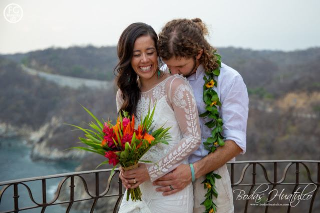 boda en playa, de novia a novia, Bodas Huatulco, beach wedding