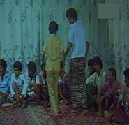المطرب عبود زين وأخوه عدنان يرقصان على أنغام حمدون3