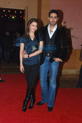 Aishwarya Rai and Abhishek Bachchan photo