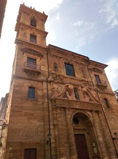 Oviedo, Iglesia de San Isidoro.