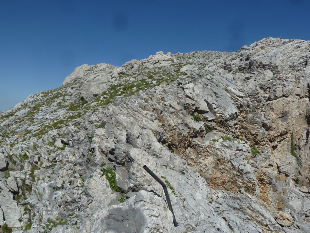 PEÑA ROYA (2.578m) y PEÑA BLANCA, 2.555m (El parapente de Te P1250281%20%28FILEminimizer%29