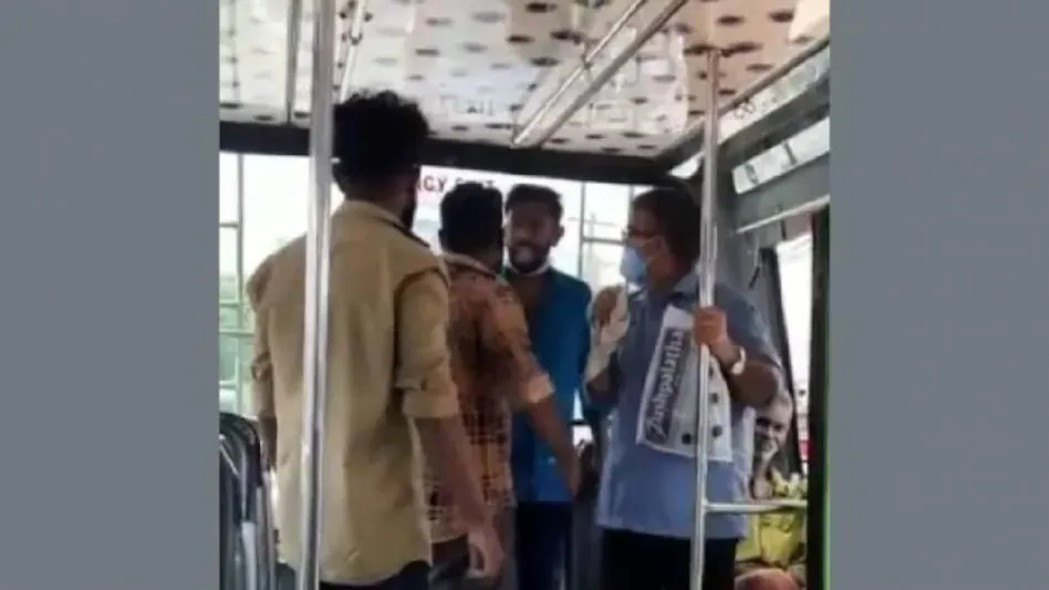 ഒരു രൂപ ബാക്കി ചോദിച്ചതിന് മര്‍ദ്ദനം; കണ്ടക്ടറും ഡ്രൈവറും അറസ്റ്റില്‍ | Harassment for asking for one rupee balance; Conductor and driver arrested
