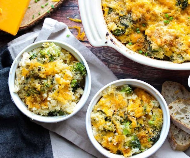 Creamy Chicken Quinoa and Broccoli Casserole #dinner #healthy